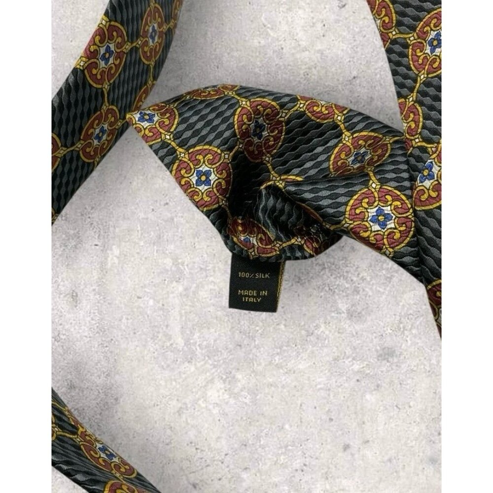 JOS. A. BANK LTDEDITIONSilk Tie ITALY Gray Burgundy Gold Medallion W:3.5" EUC - Picture 3 of 6